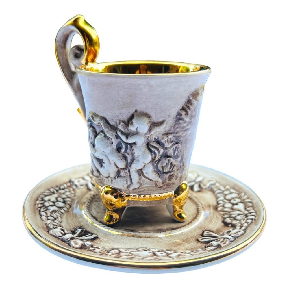 Vintage R. Capodimonte Italy Cherub Angel Gold Trim Tea Cup & Saucer GV - Picture 1 of 10